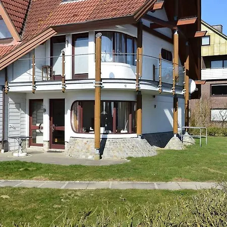 4 Sterne Ferienwohnung _zur Kajuet Апартаменты *